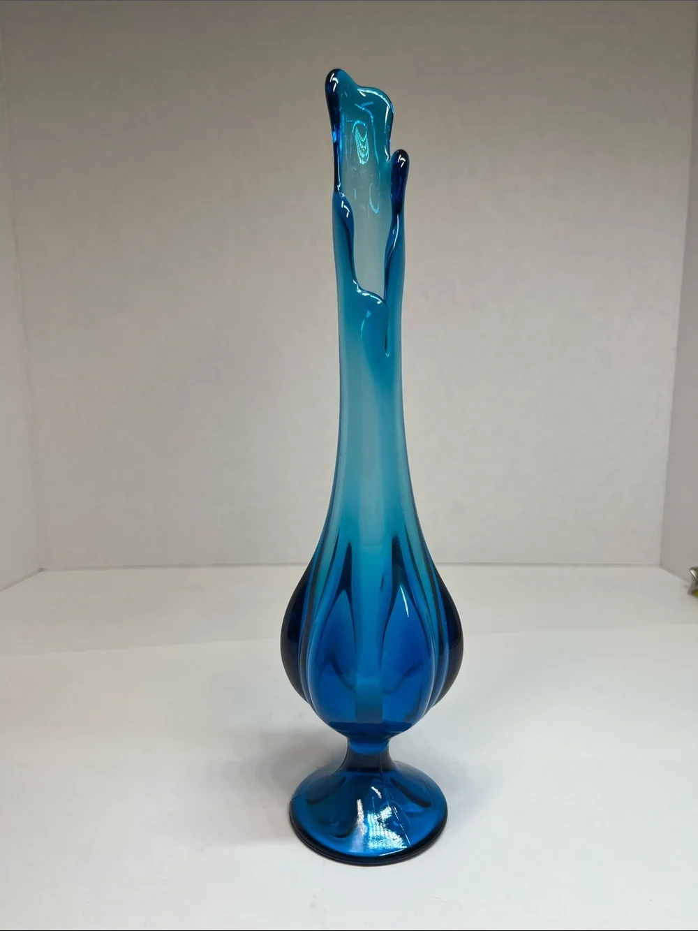 Vintage Antique Vase Viking Glass Epic “Bluenique” Blue Six Petal Footed Bud